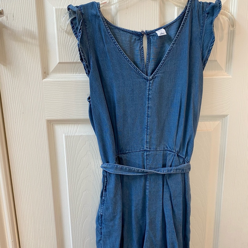 Old navy tie/elastic waist Romper